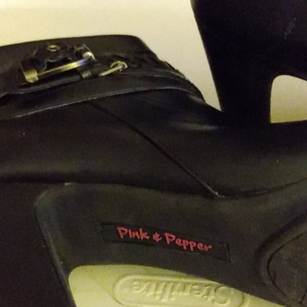 Boots - Picture 2 of 2
